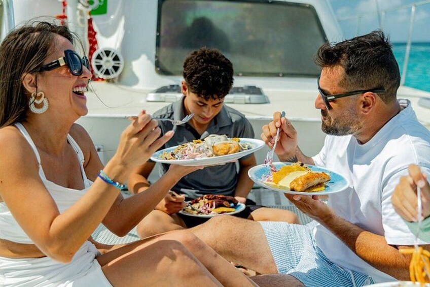 Aruba Sail and Snorkel with Turtles at WW2 Shipwreck Includes BBQ 5