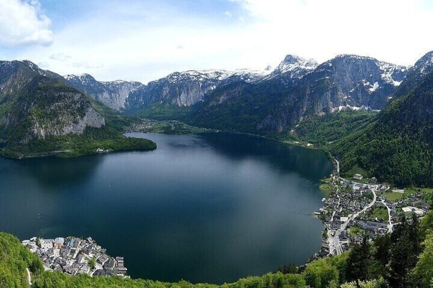 Private Tour to Hallstatt-City, Skywalk, Salt Mine from Vienna 4