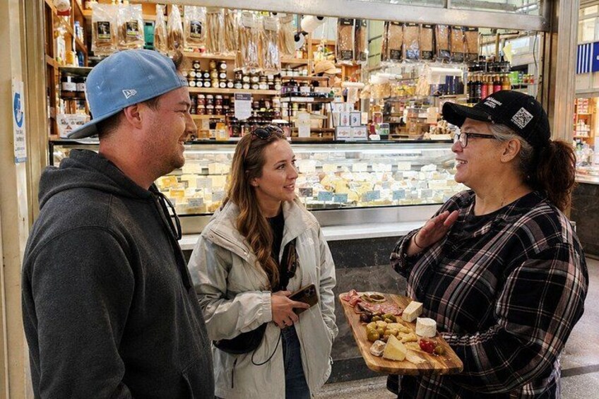 Taste of Melbourne: Food, Drink, Laneways & History Tour 3