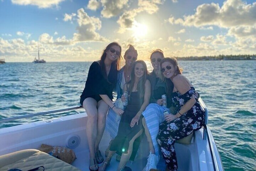 Half Day Luxury Boat Tour in Tampa with Snorkeling 4