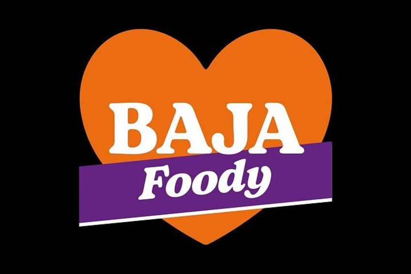 Logotipo con forma de corazón con el texto 'BAJA Foody' sobre un fondo negro. 1
