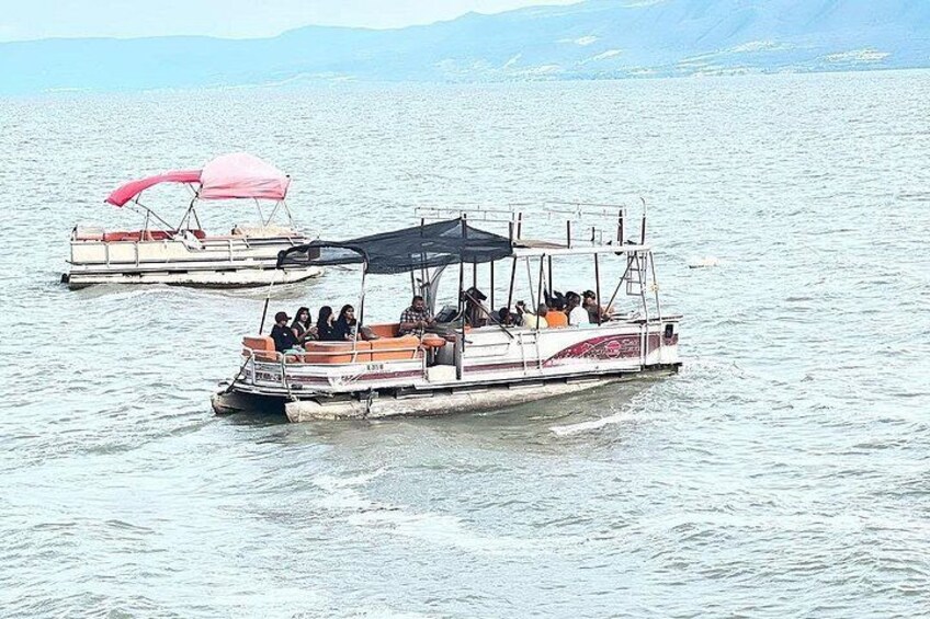Full Day Tour in Finca Estramancia Vineyard with stop in Chapala 2