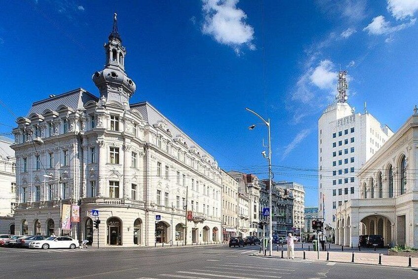 Bucharest Historical Food Tour in Old Center 1