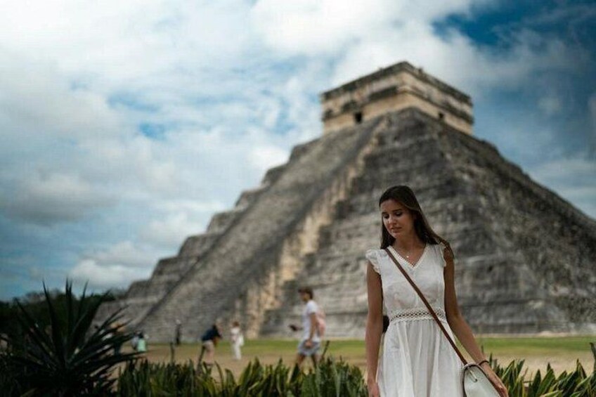 Chichén Itzá Marvels Day Trip:Cenote Oxman & Valladolid Adventure 1