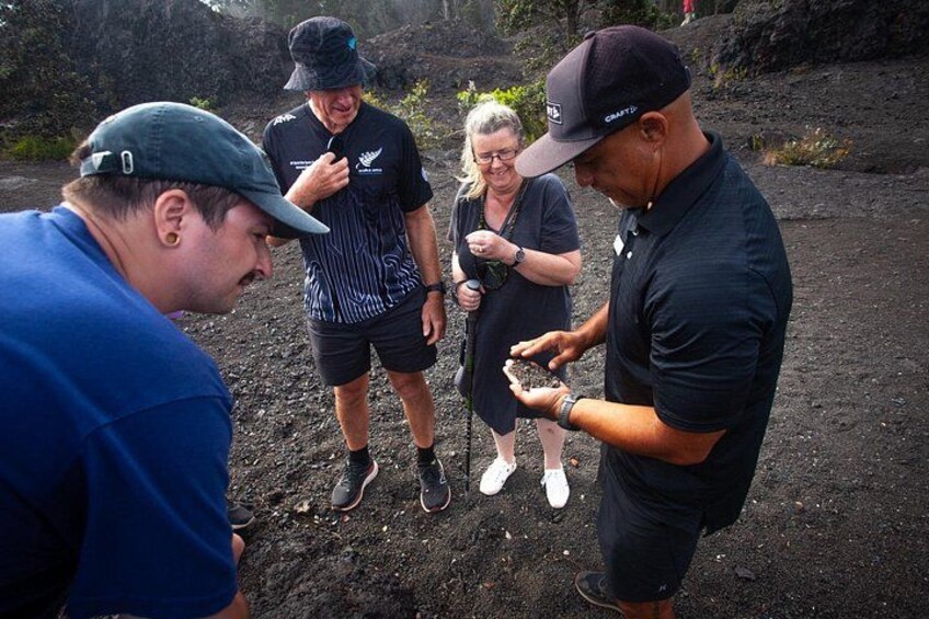 Hawai'i Volcanoes National Park: Volcano Experience & Connection 2