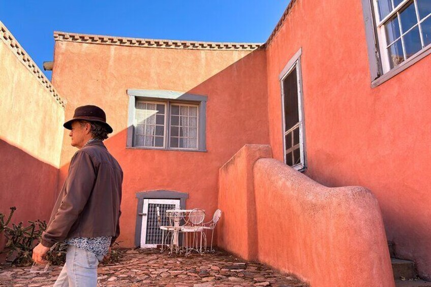 Santa Fe Family Treasures: A Historical Adventure