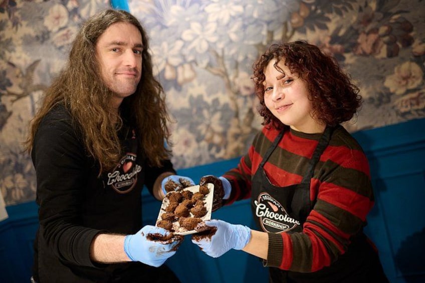 1.5h Hands on Chocolate Workshop: Truffles & Hot Chocolate 4