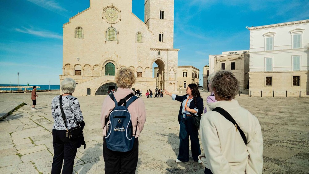 Trani: Historic Centre Walking Tour with a Licensed Guide 1
