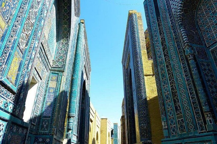 Samarkand: Historical Monuments Group Walking Tour 5