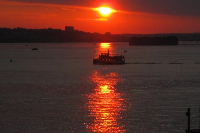 Sunset Lighthouse Cruise 3