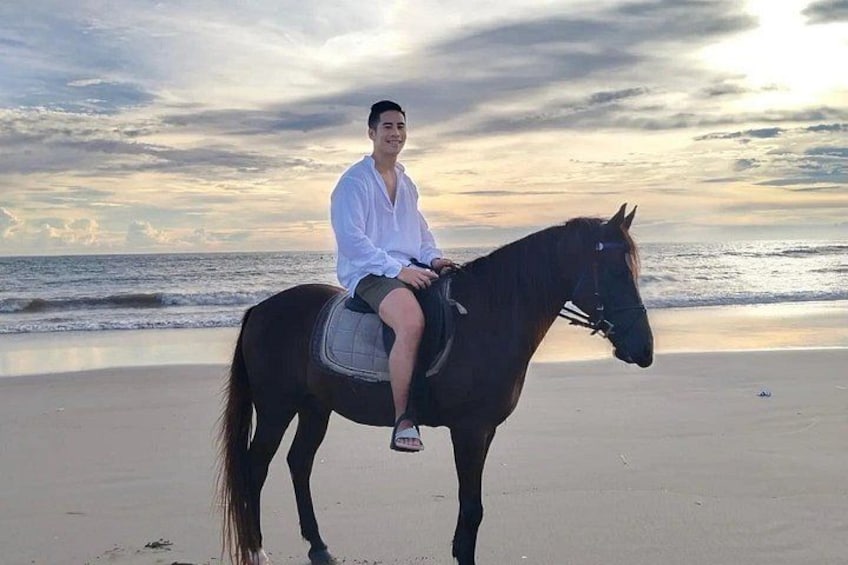 Seminyak Bali Horse Back Riding private experiance 4