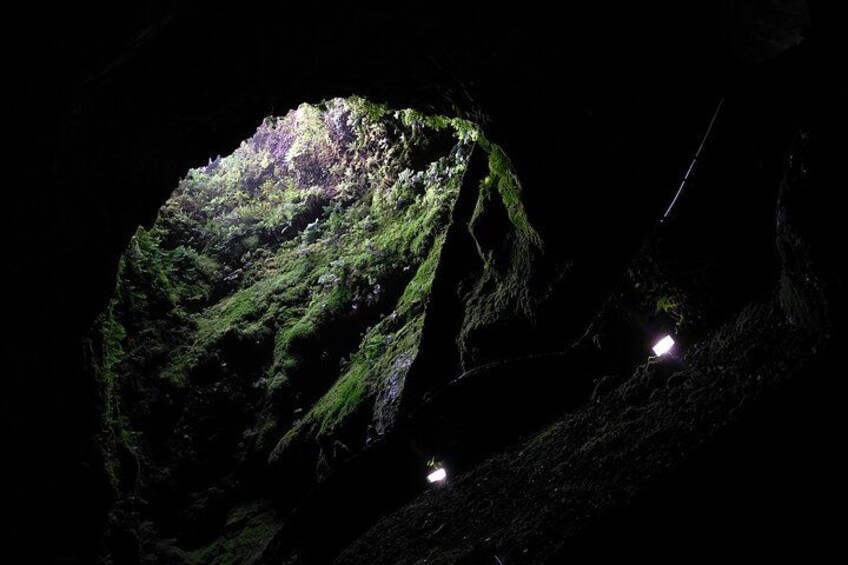 Private Caves Tour with a Geologist 2