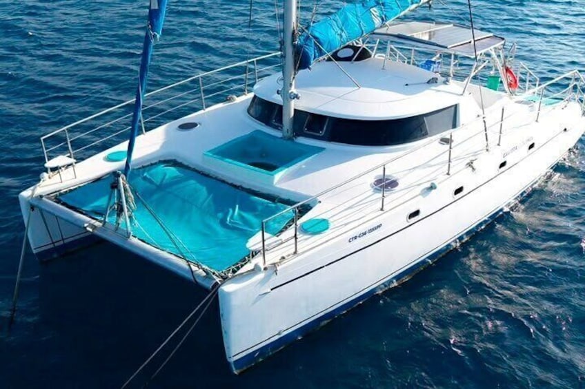 Catamaran Party Cruise: Open Bar, Snorkel & Beach – Puerto Plata 1