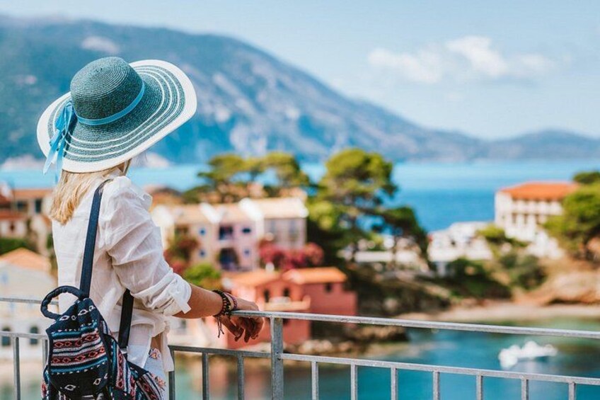 Private Jewels of Kefalonia Tour: Assos, Fiscardo & Melissani 3