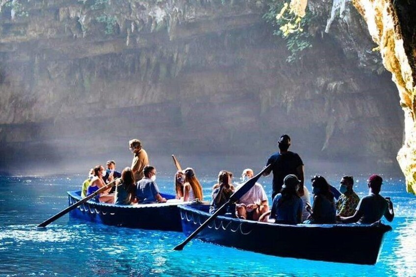 Melissani lake 4