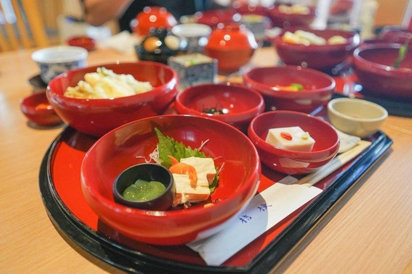 Kyoto Zen Meditation & Garden Tour at a Zen Temple with Lunch 5