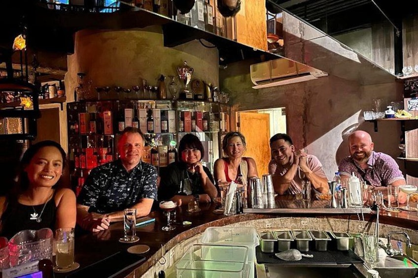 Makati Bar Hopping Experience with Local Guide 5
