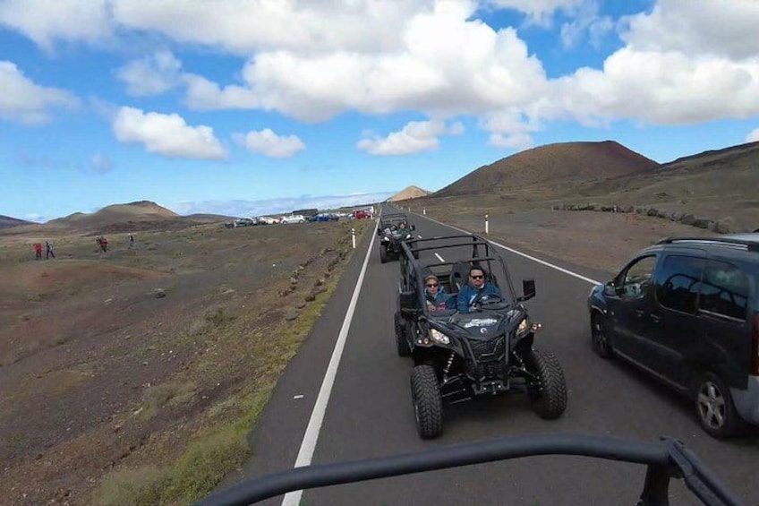 4-seater Mixed 3h Guided Buggy Volcano Tour in Lanzarote 2