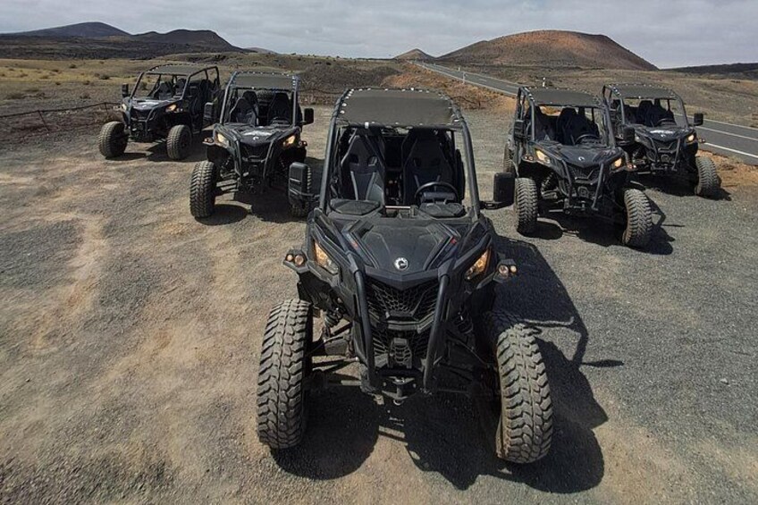 4-seater Mixed 3h Guided Buggy Volcano Tour in Lanzarote 4