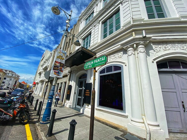 Georgetown Heritage Trishaw Ride Half-Day Penang Island Tour