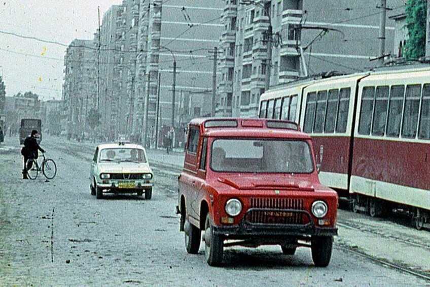 Communism Walking Tour from Lenin to Ceausescu in Bucharest 2