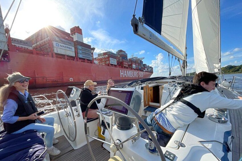 Elbsegelei - Segeltörn "Vor die Tore Hamburgs" ab/an Wedel 2