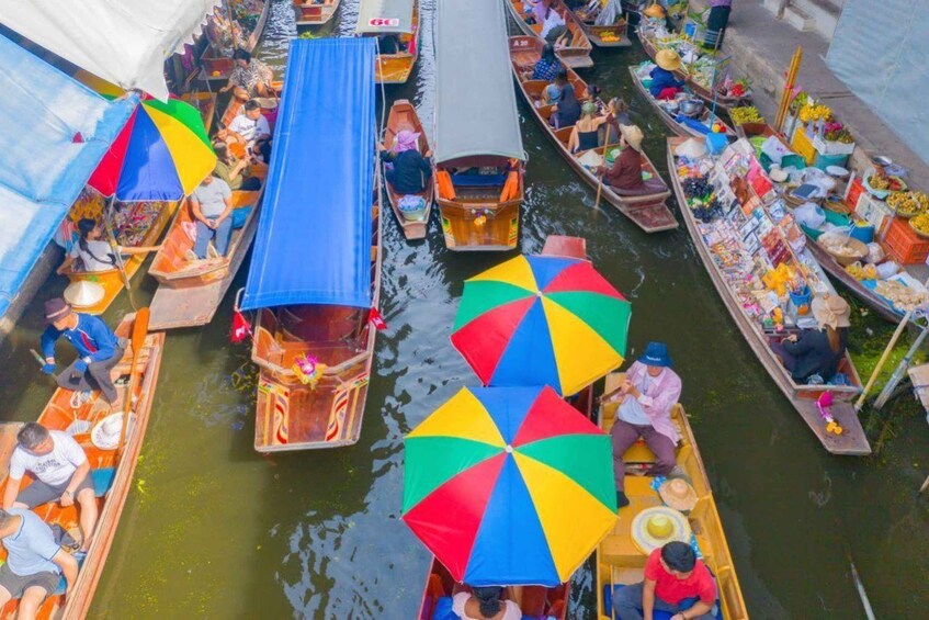 Picture 3 for Activity Bangkok: Damnoen Saduak and Train Market with Boat Ride 5