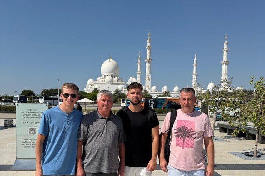 Private Abudhabi City Tour from Dubai 2