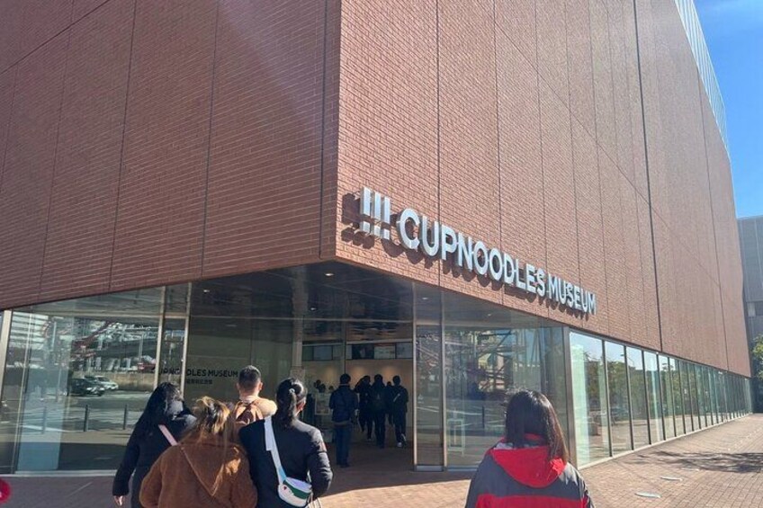 Yokohama: Guided Cup Noodles Museum Tour & Make Your Own Cup 4