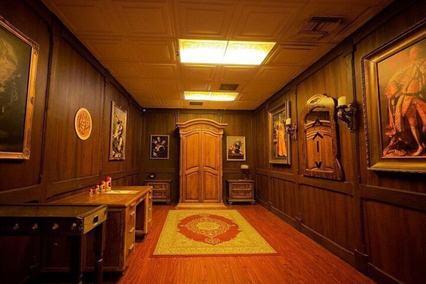 The Lair of The Puzzlemaster Private Escape Room in California 1