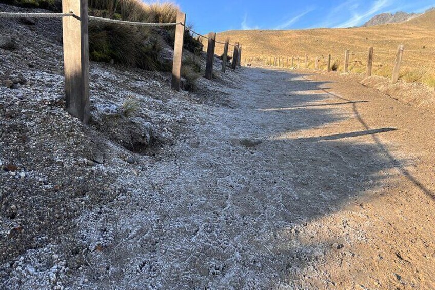 Summit Hike until 4680 meters in Toluca's Nevado from mexico city