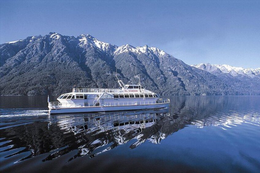 Tour with Navigation to the Arrayanes Forest and Victoria Island 2