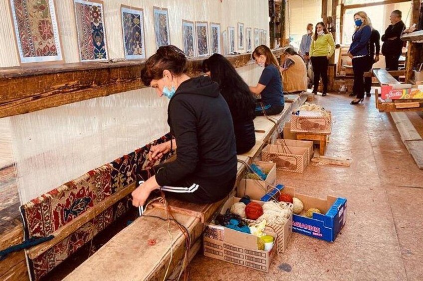 Velingrad: Carpet Factory for the Kingdom UK, Versailles 2