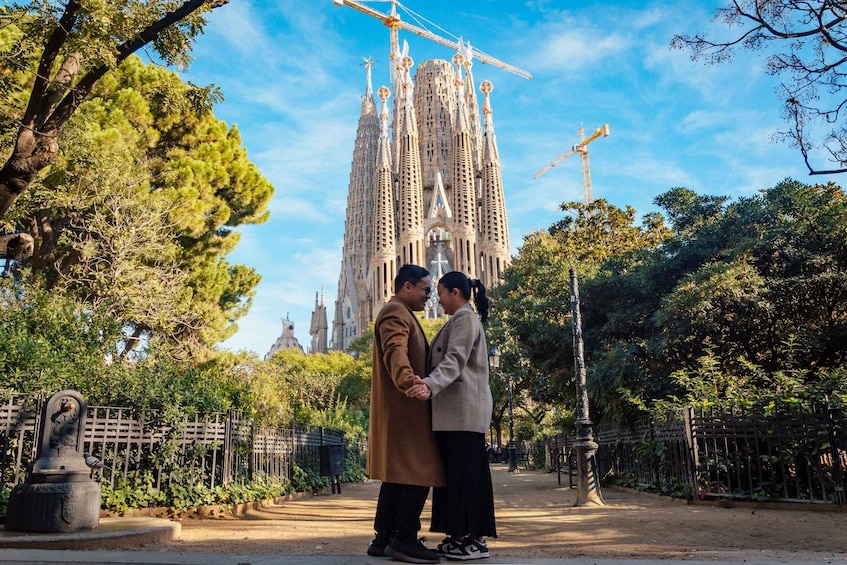 Picture 3 for Activity Barcelona: Romantic photoshoot for Couples 4