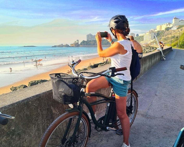 Guided Sunset E-bike & tasty treat 1