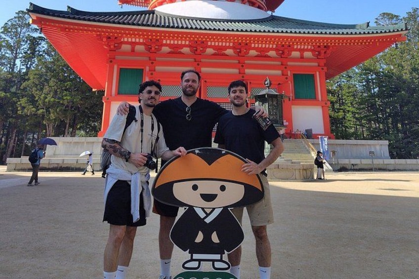 Mt. Koya Sacred Sites in 1 Day Tour with Licensed Guide 5