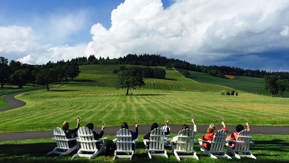 Small Group, Full Day - Willamette Valley Wine Tour