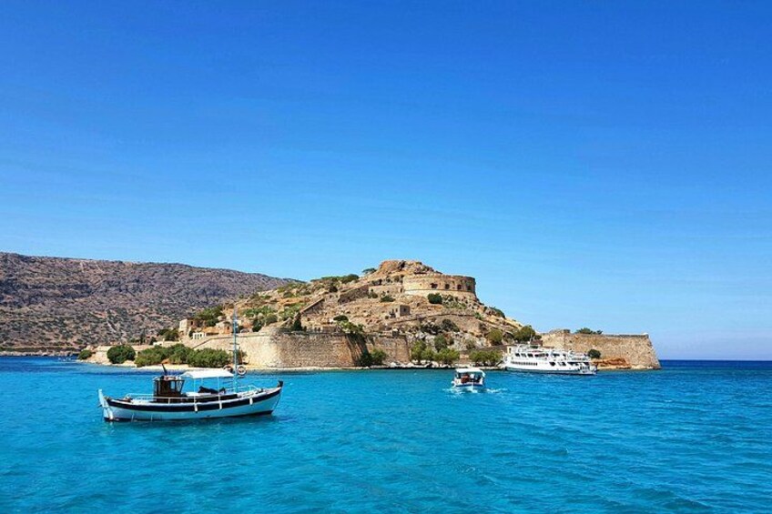 Elounda Boat Trip-The Authentic 5