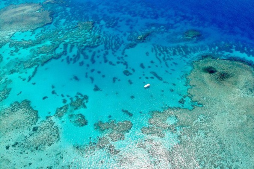 ABC stunning locations on the outer reef 2
