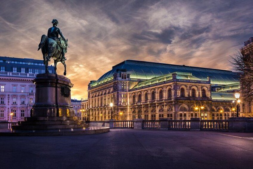 Tour From Budapest to Vienna with Private English Speaking Driver 2