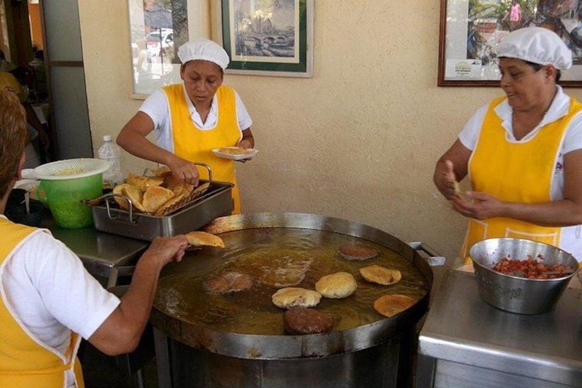 Veracruz and Boca del Rio Food Tour with Mangroves Boat Trip 5