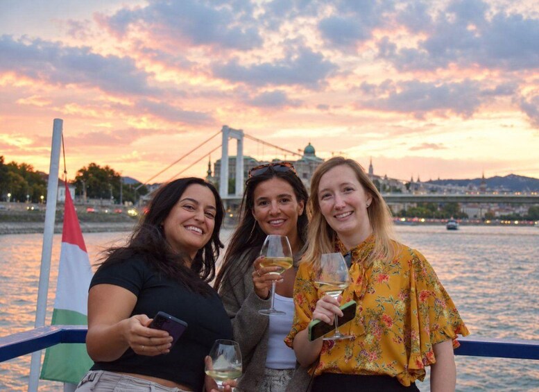 Picture 6 for Activity Budapest: By Night Sightseeing Cruise with Welcome Drink 4