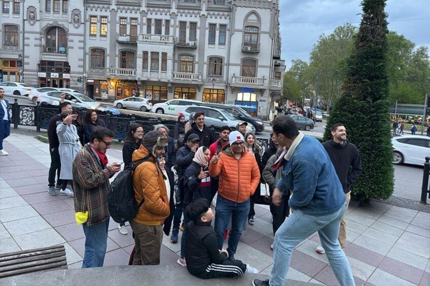 Tbilisi:Evening Walking & Talking Tour with Wine & Boat Ride 3