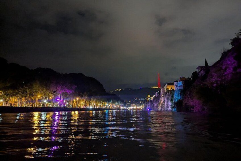 Tbilisi:Evening Walking & Talking Tour with Wine & Boat Ride 4