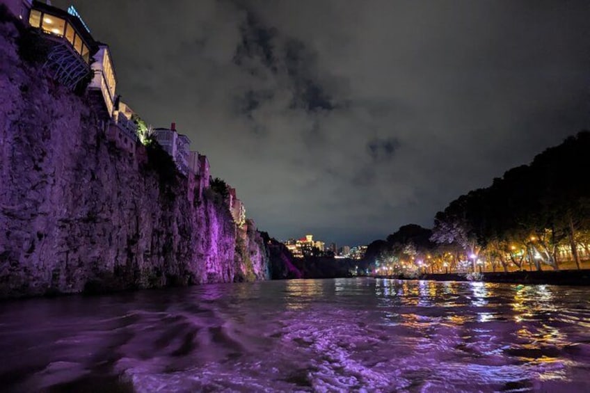 Tbilisi:Evening Walking & Talking Tour with Wine & Boat Ride 3