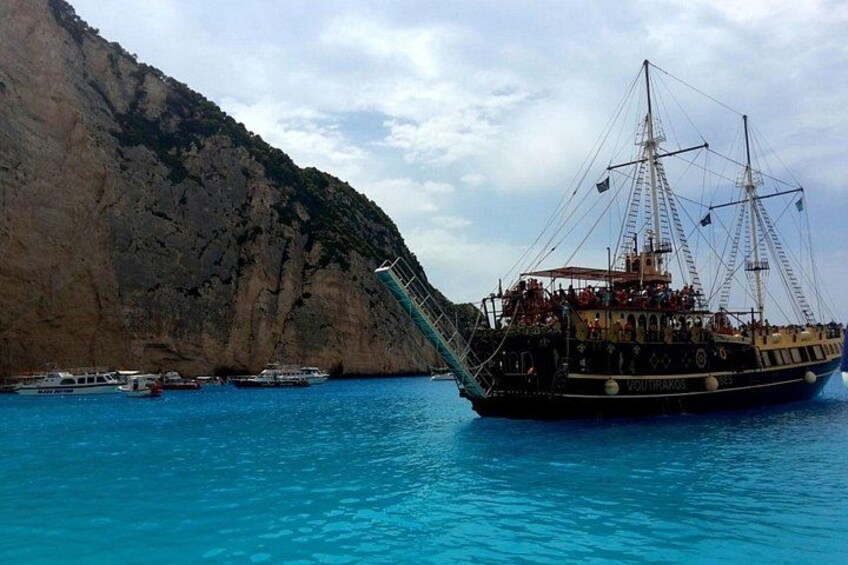 Half-day Tour around Zakynthos Island. 4