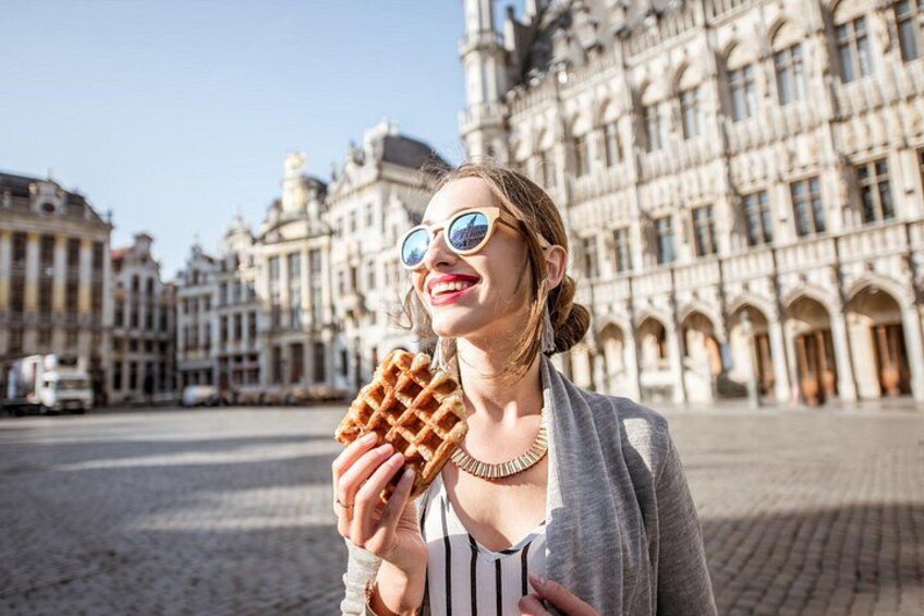 Brussels Walking Tour with Belgian Tasting in the Historic Center 1