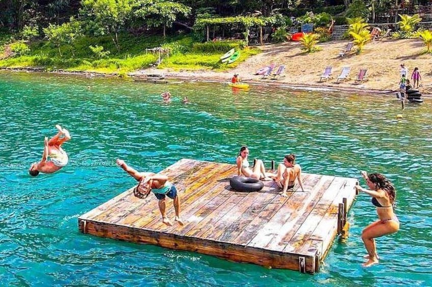 Full Day Tour Isletas + Pueblos Blancos + Laguna from Granada 2