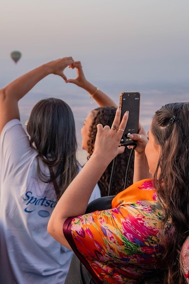 Picture 79 for Activity Marrakech: Balloon Flight, Berber Breakfast & Certificate 3