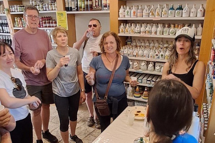 Private Oil Tasting Experience in Monopoli 2
